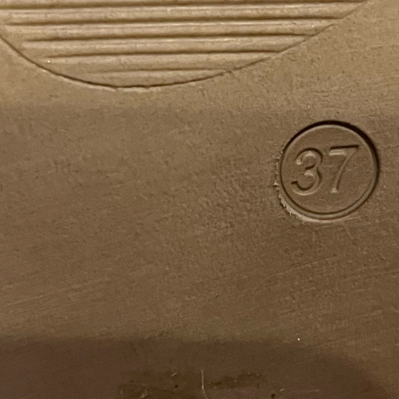 Unity in Diversity Fabiana Sandals - Picture 3 of 10